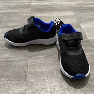 NEW Nautica Toddler Black Mesh Sneakers